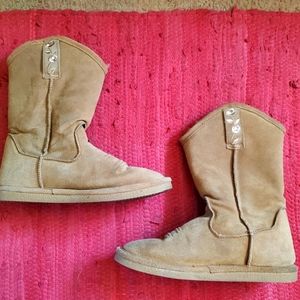 Faux sherpa lined boots